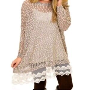 Anthropologie Ryu Emma Kate Lace Tunic Long Sleeve Open‎ Knit Size S/M Boho